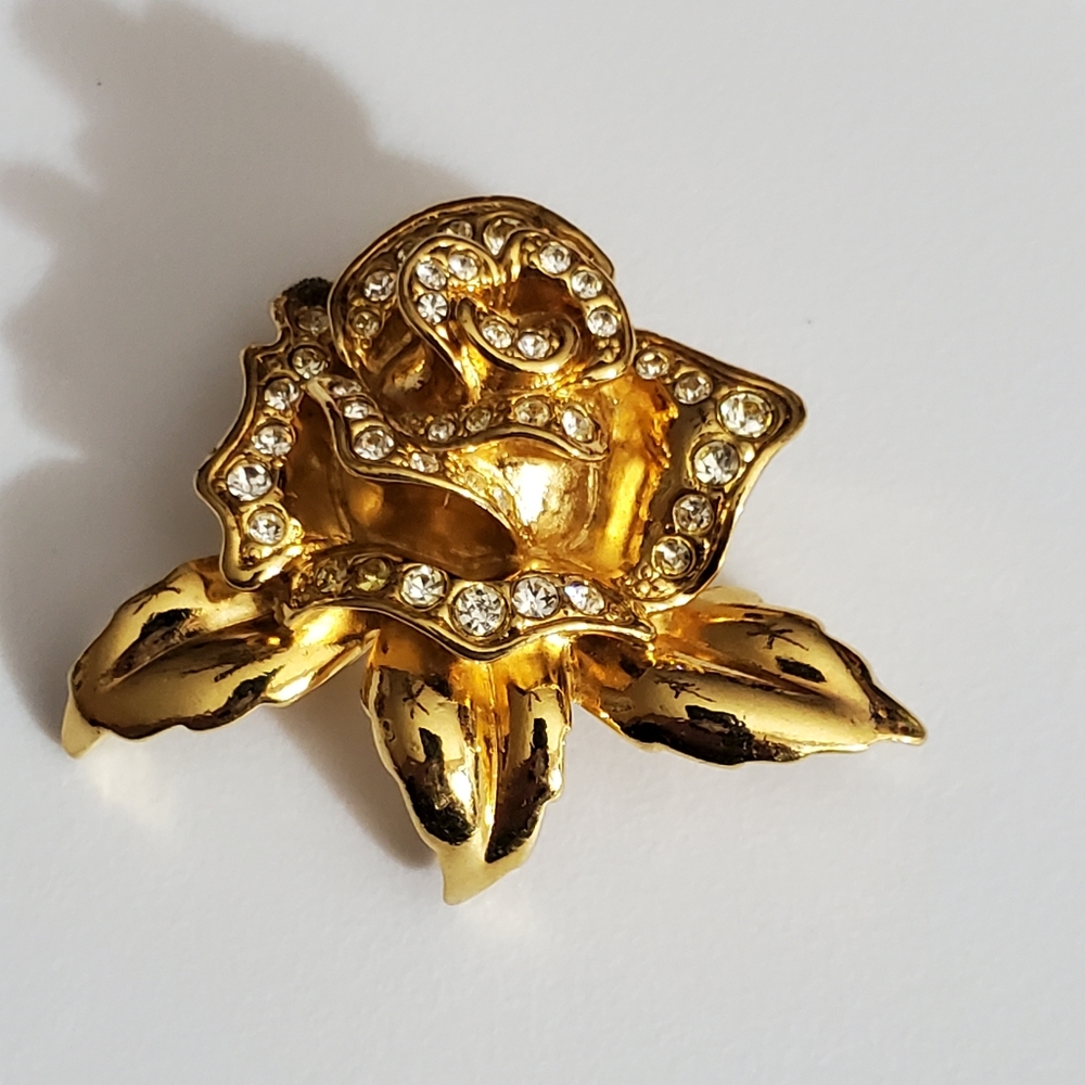 Vintage rose flower brooch crystals gold vtg Avon signed mothers day spring